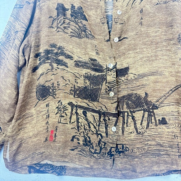 VTG Chico's Brown Sheer Button Down Shirt with Artistic Japanese Prints Large - Picture 10 of 10